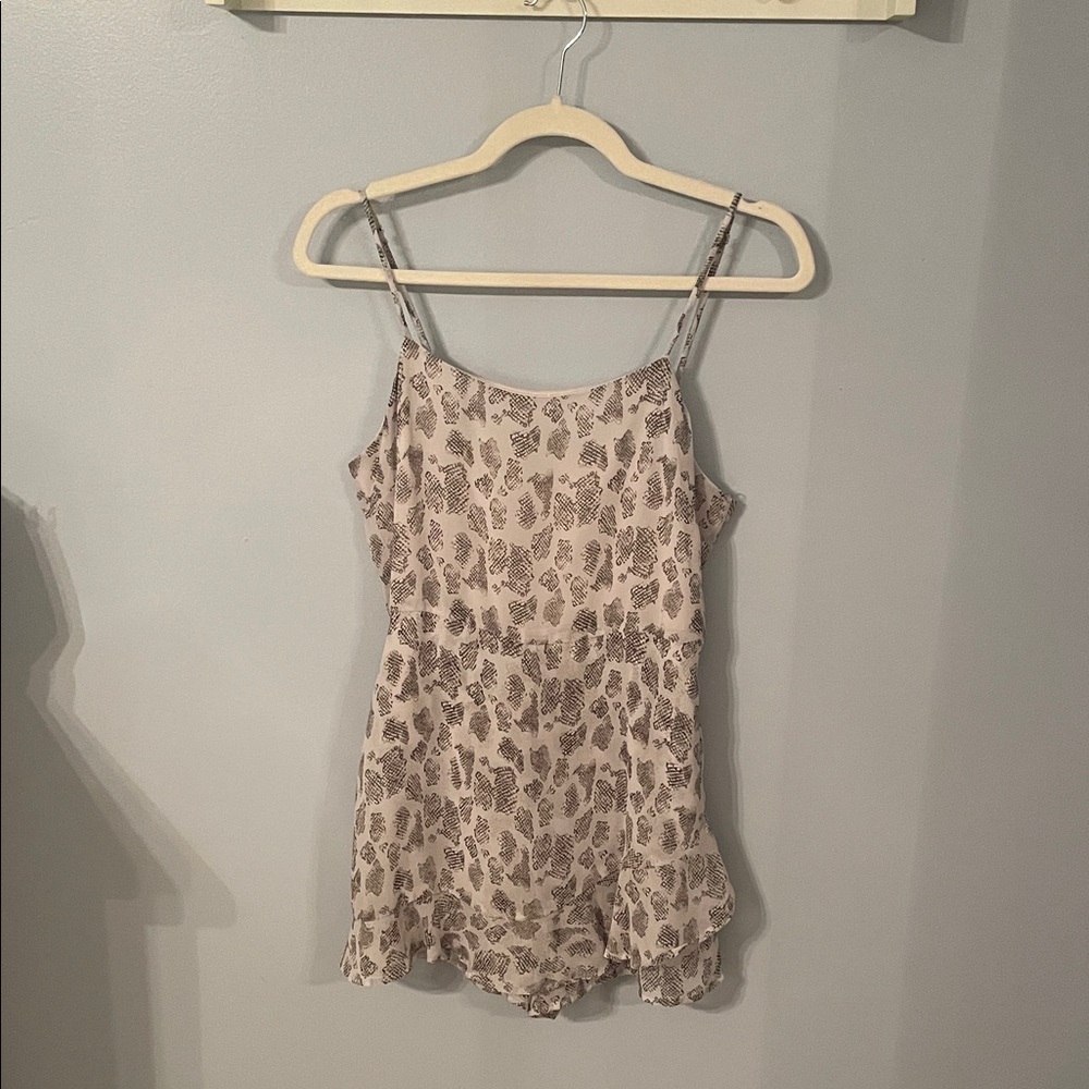 Altar'd State Gray and Black Romper Size: Medium